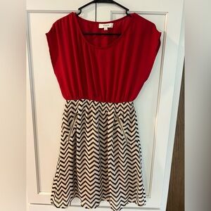 New Umgee Red and Black Chevron Dress